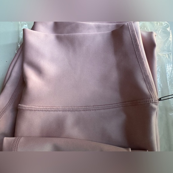 NWT Alo 7/8 High-Waist Airlift Legging - Limited Ballet Pink M authentic - Picture 8 of 8